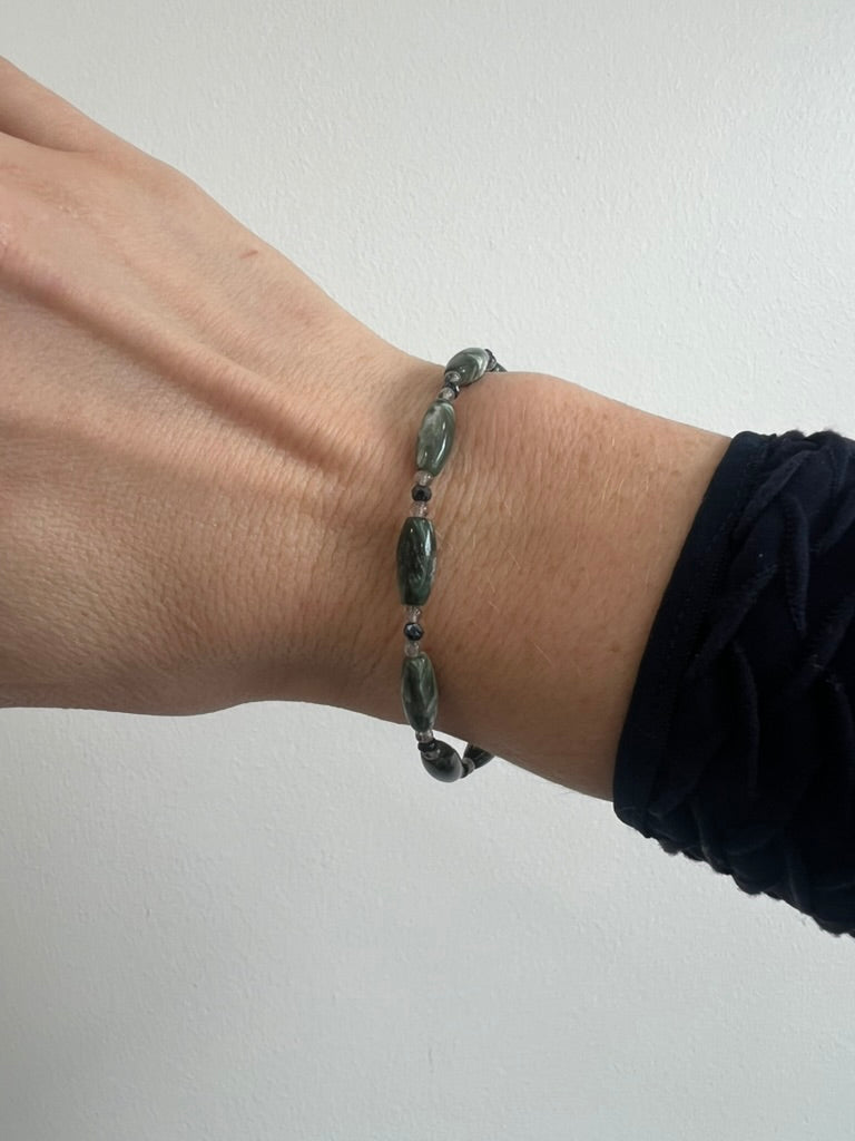 Malachite, Spinel, and Labradorite Bracelet