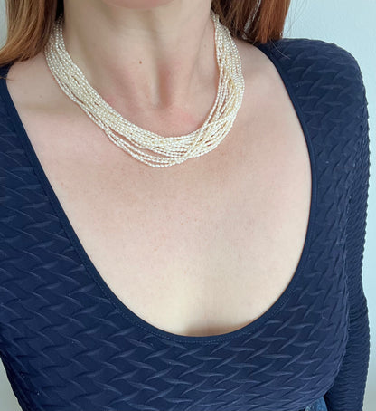 Luminous Pearl Necklace